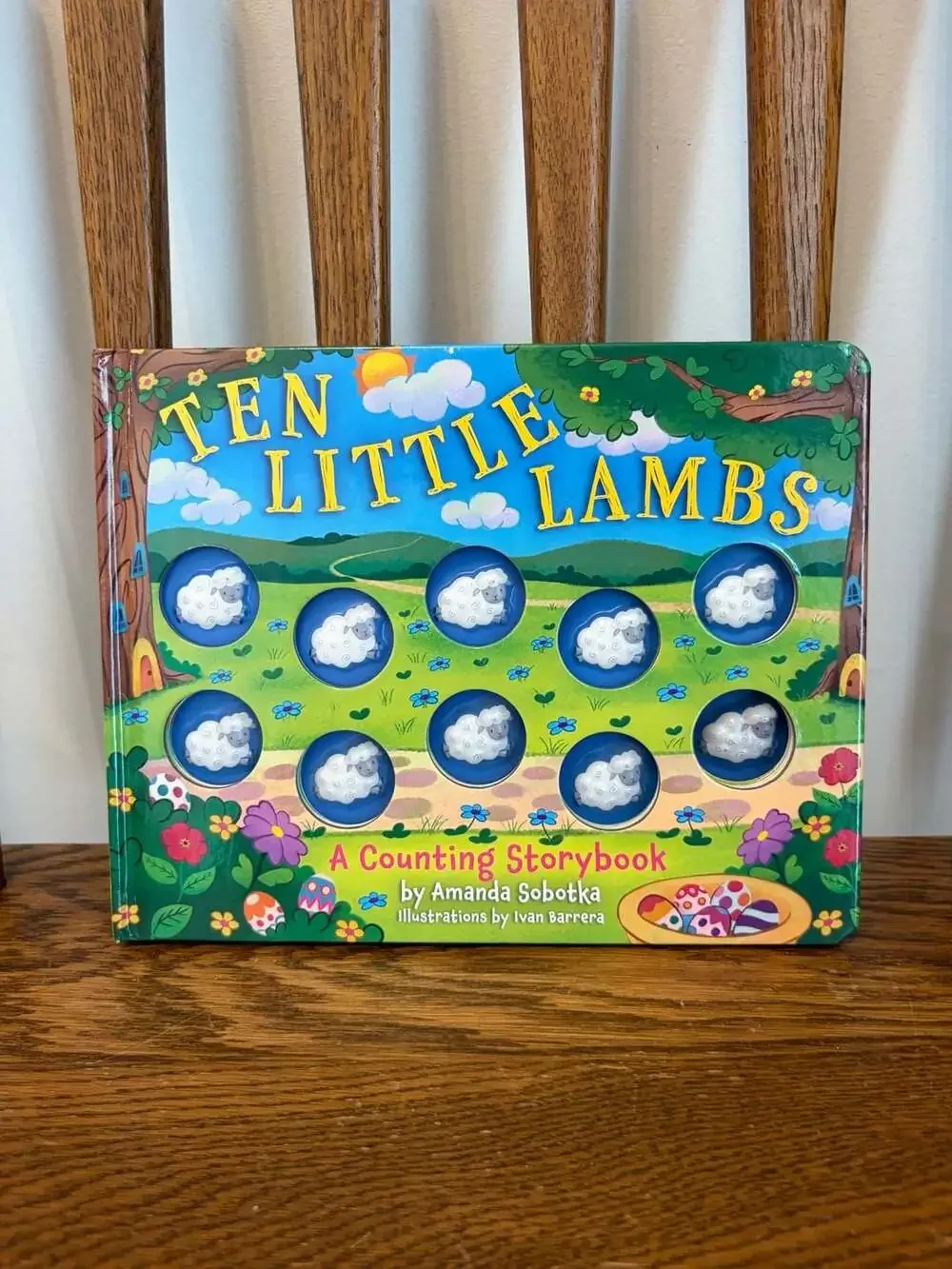 Ten Little Lambs: A Counting Storybook by Amanda Sobotka